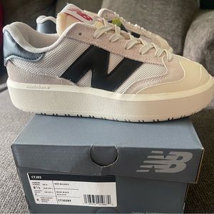 NWT New Balance CT302 Women’s 8/Men’s 6.5 Color: Black/Beige w/ Suede